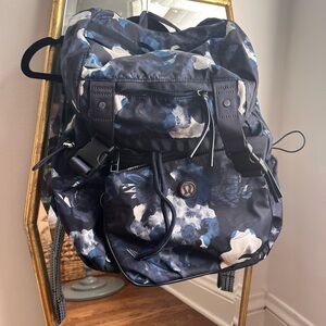 Lululemon Traveling Yogini Backpack